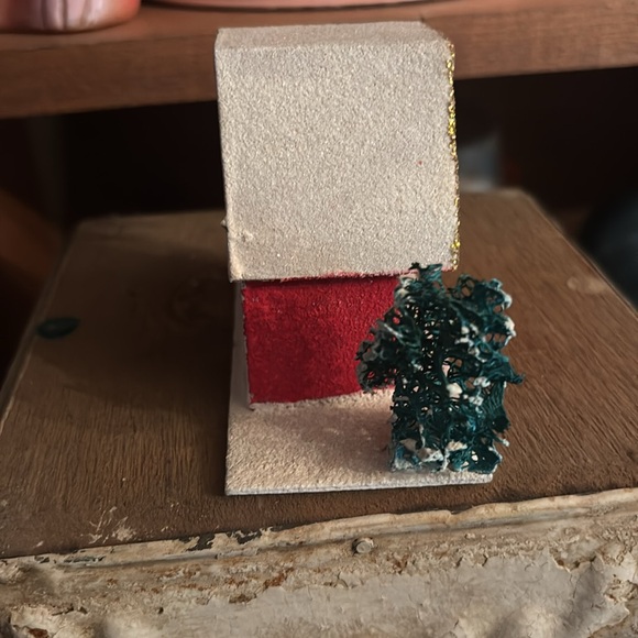 Vintage Putz Cardboard red house Japan - Picture 3 of 9